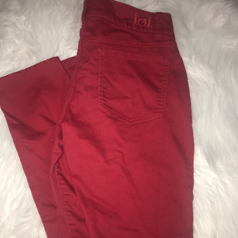 Junior’s L.e.i red pants